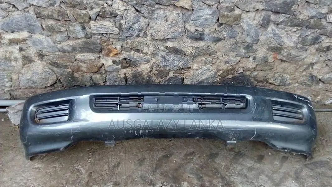 Toyota Land cruiser 100 series front bumper