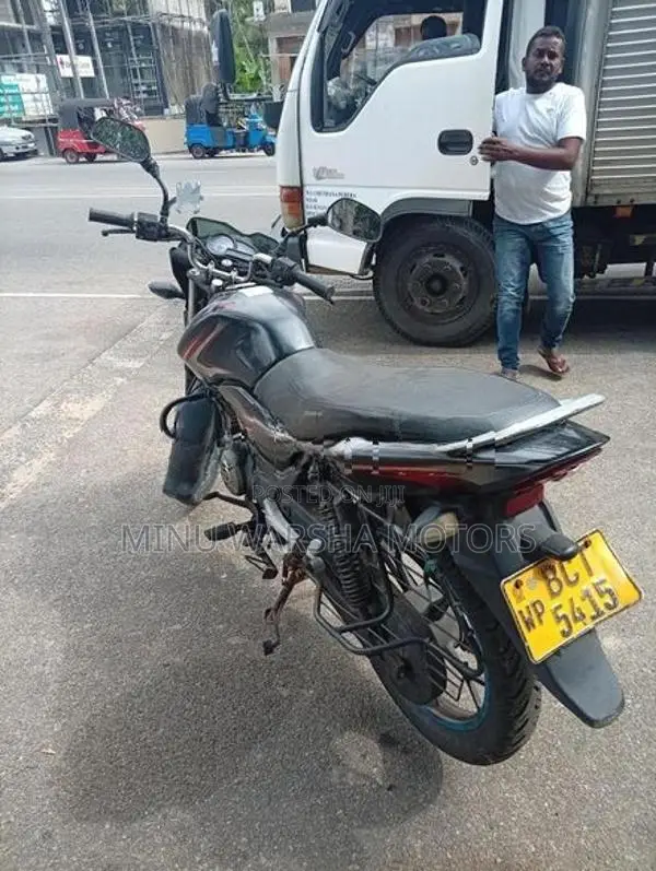 Bajaj Discover 125 2015