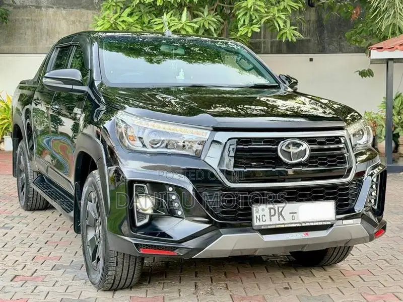 Toyota Hilux Revo Rocco 2020