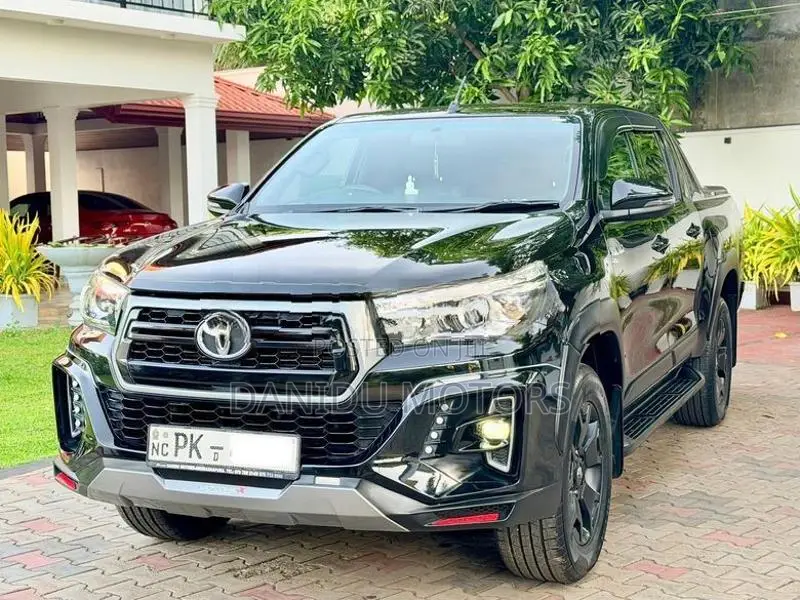 Toyota Hilux Revo Rocco 2020