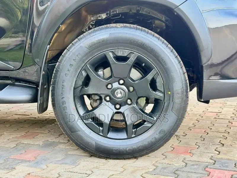 Toyota Hilux Revo Rocco 2020