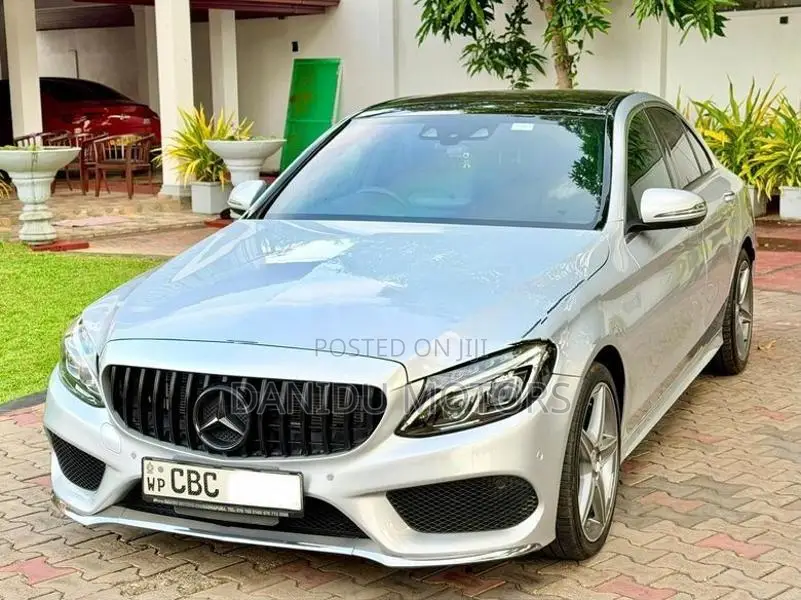 Mercedes Benz C180 2016