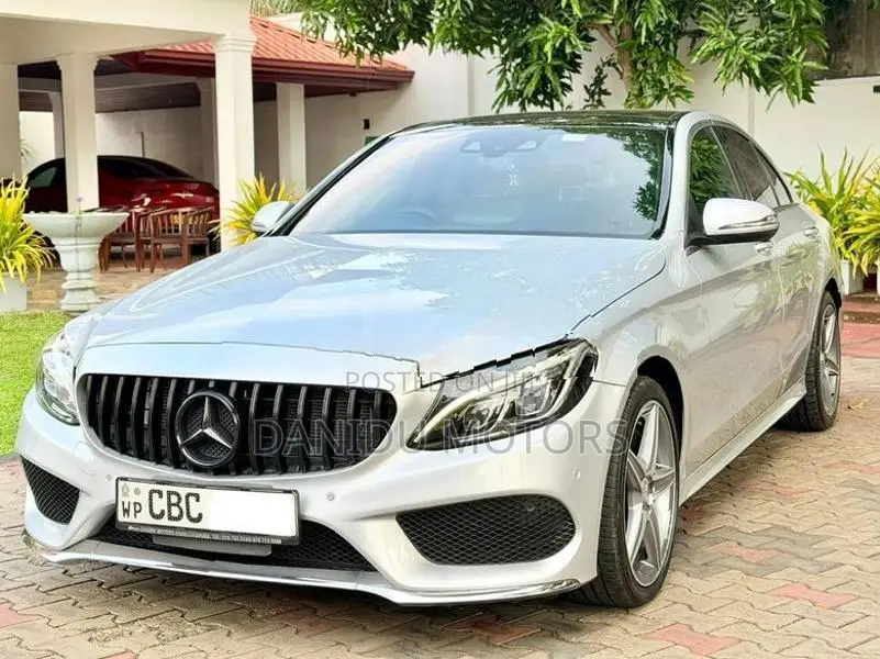 Mercedes Benz C180 2016