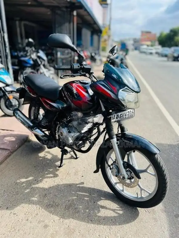 Bajaj Discover 125 2016