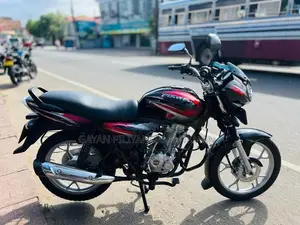 Bajaj Discover 125 2016