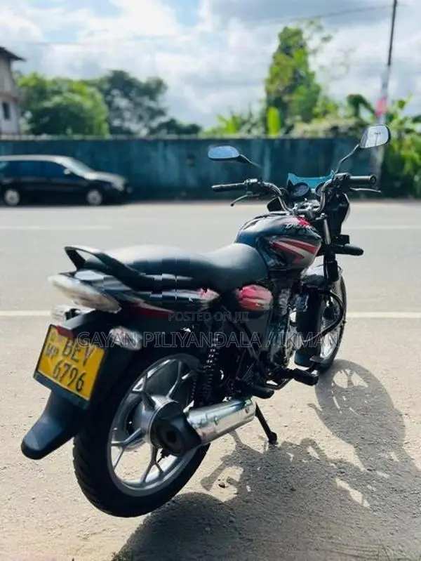Bajaj Discover 125 2016