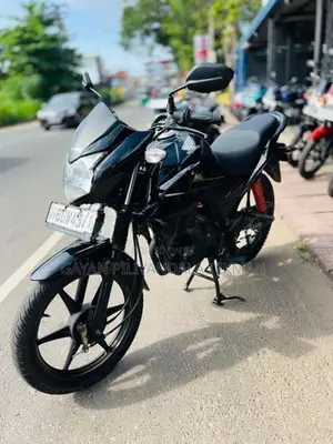 Honda Twister 2018