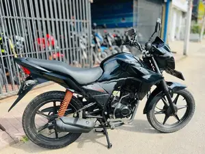 Honda Twister 2018