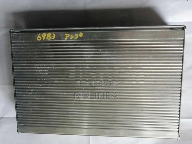 Toyota Harrier (MHU38) Amp - Reconditioned
