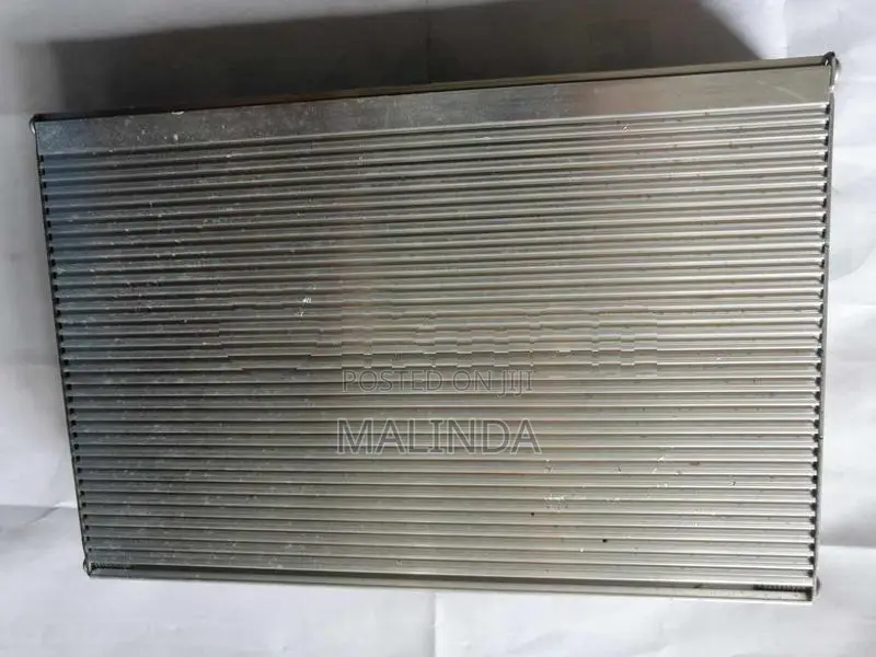 Toyota Harrier (MHU38) Amp - Reconditioned