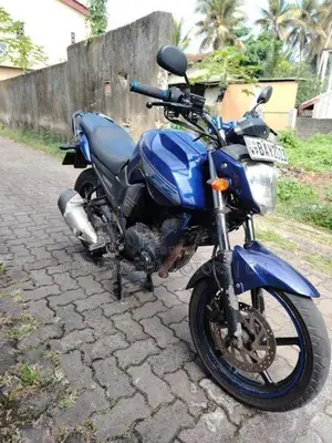 Yamaha FZS V1 2014