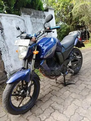 Yamaha FZS V1 2014