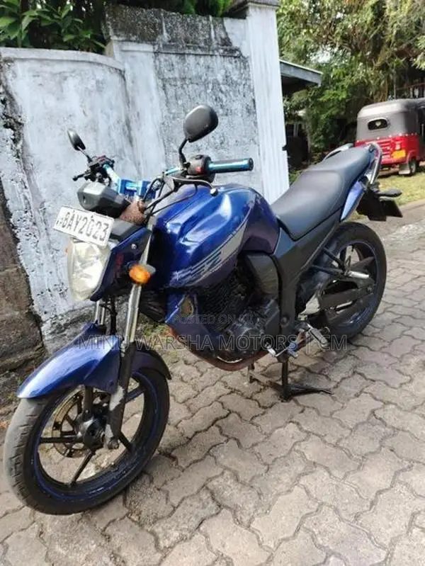 Yamaha FZS V1 2014