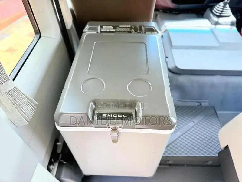 Toyota Coaster 2025