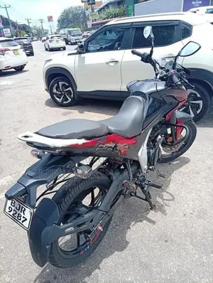 Bajaj Pulsar N125 BJR 2025
