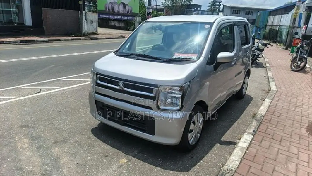 Suzuki Wagon R FX 2023