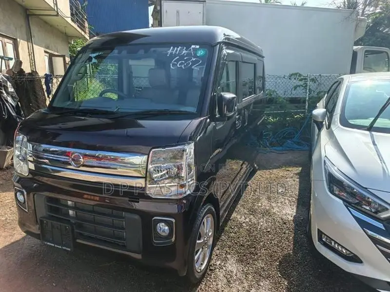 Nissan Clipper Wagon 2023