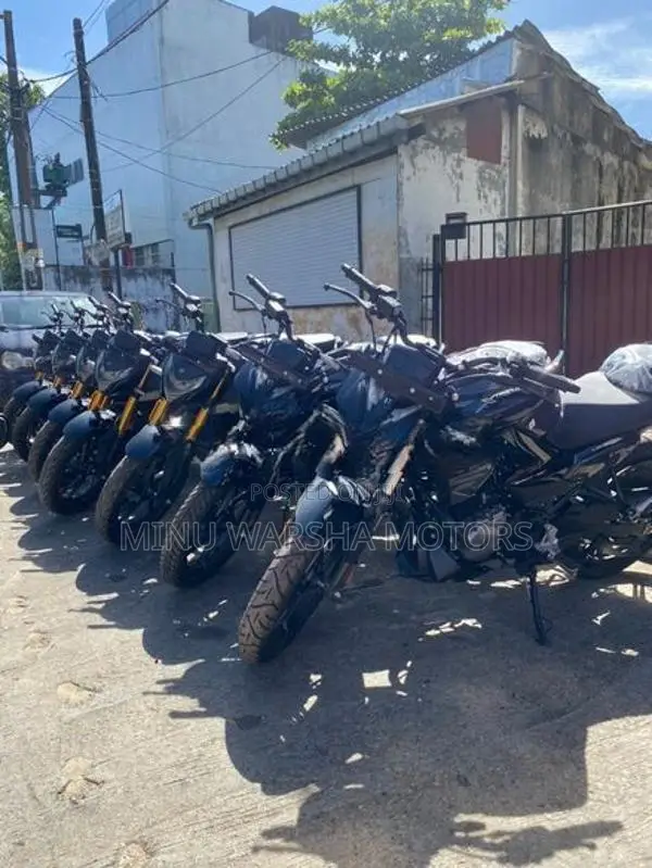 Hero Xtreme 125R Black 2026