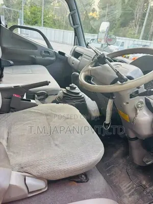 Toyota Dutro 24V Cabin