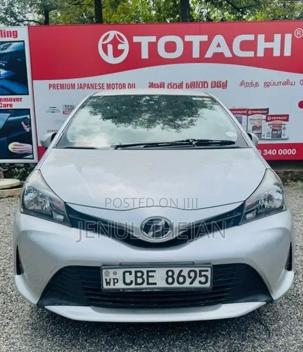 Toyota Vitz 2016