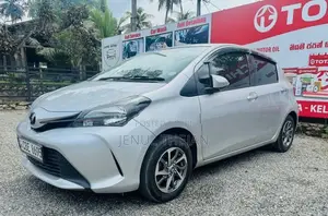Toyota Vitz 2016