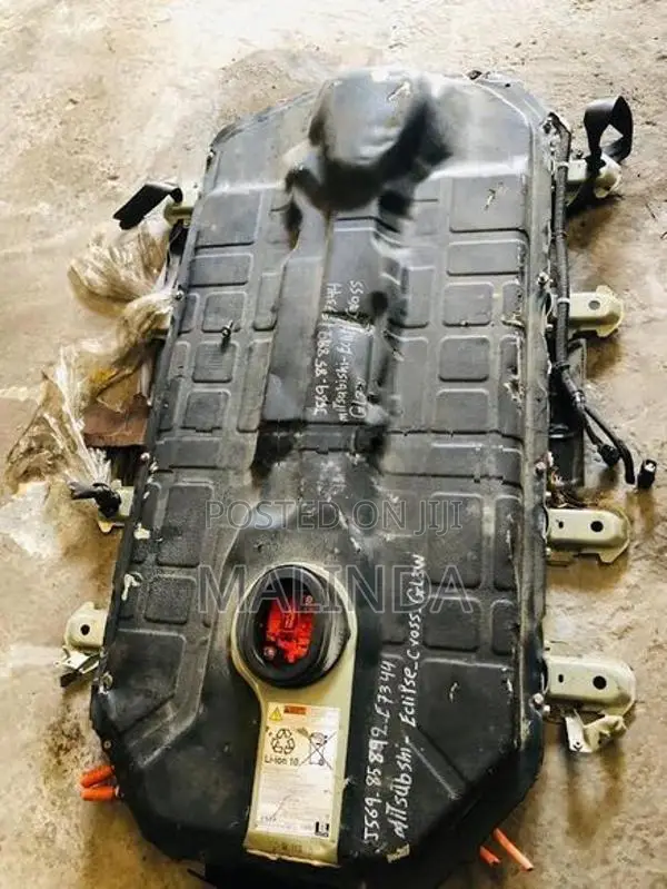 2016/ 2022/ 2023/ 2024 Mitsubishi Outlander Battery - Reconditioned