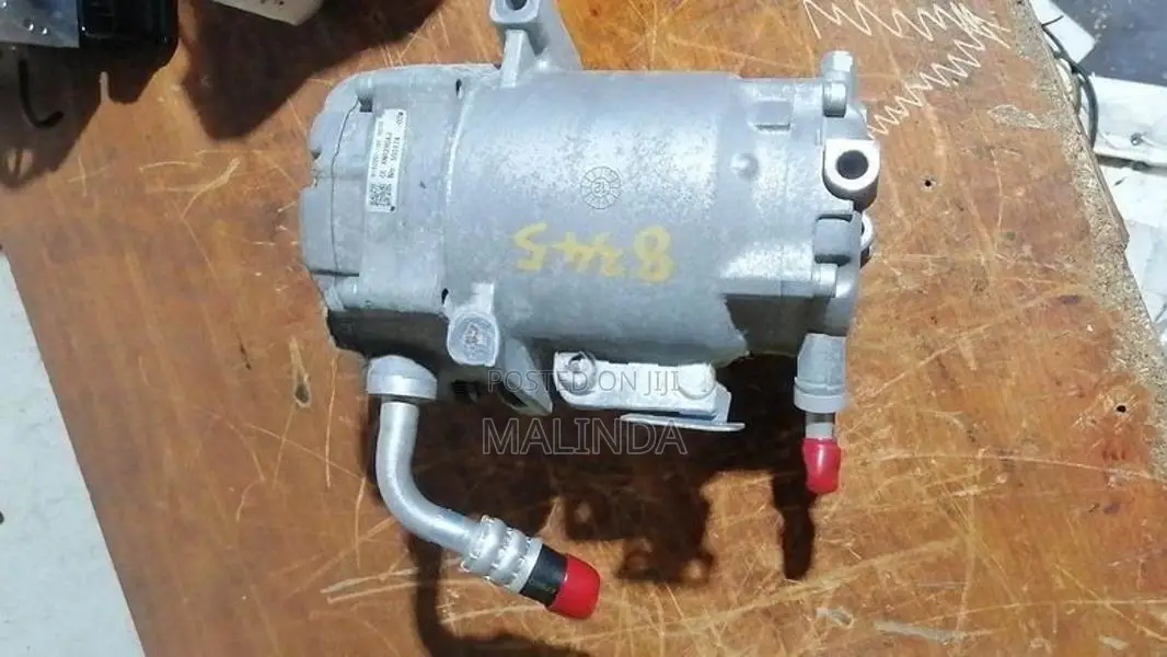Toyota Lexus (GYL16) AC Compressure - Reconditioned