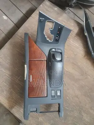 Toyota Lexus (GYL16) Center Panel - Reconditioned