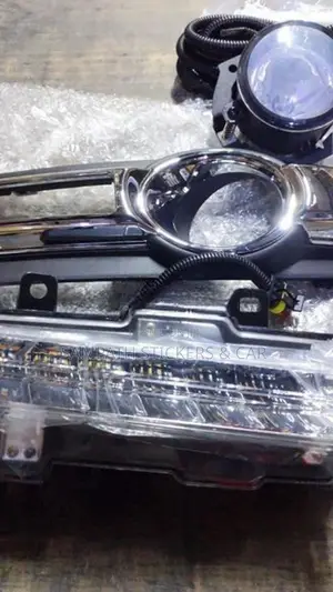 Montero V98 Fog light