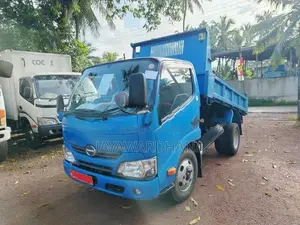 Hino Dutro XZU630T DUMP TRUCK 2018