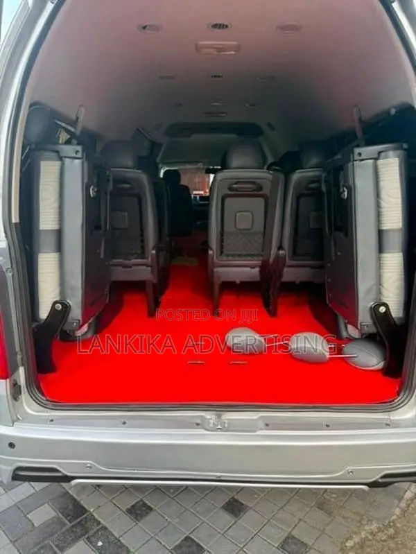 Toyota KDH HIGH ROOF 223 2017