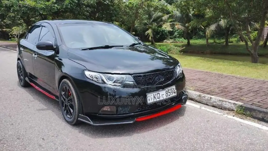 Kia Cerato full option 2011