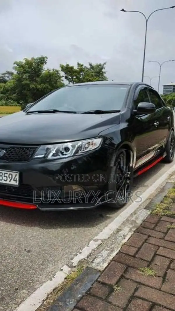Kia Cerato full option 2011