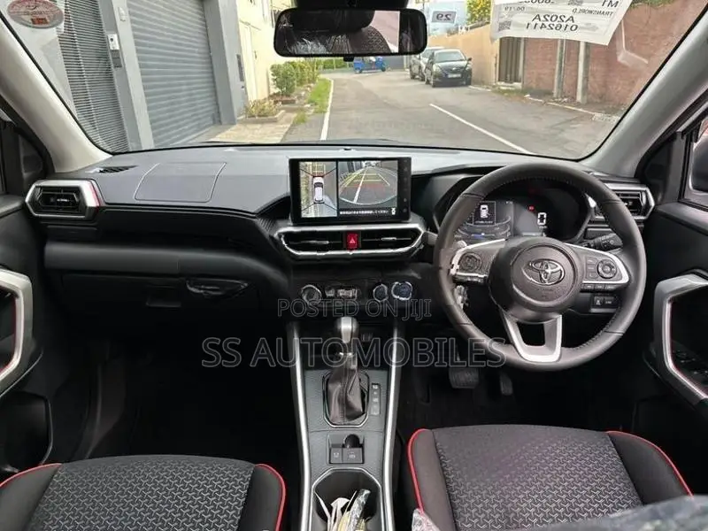 Toyota Raize Z Hybrid 2026