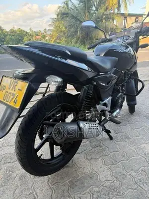 Bajaj Pulsar 180 2021