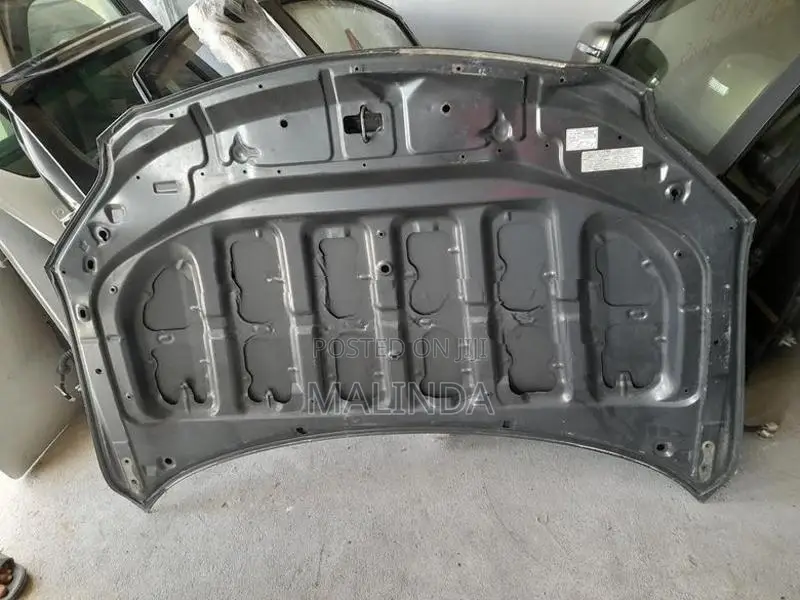 Toyota Prius 30 (ZVW30) Bonnet - Reconditioned
