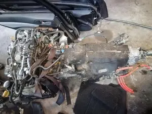 Subaru XV Complete Engine & Gear Box - Reconditioned