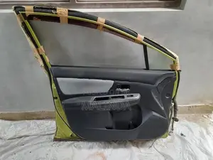 Subaru XV LH Front Door - Reconditioned