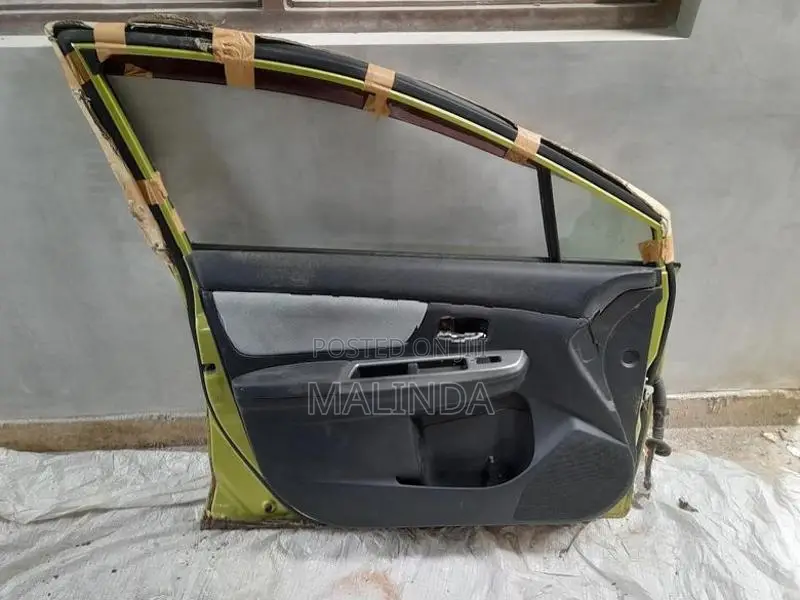 Subaru XV LH Front Door - Reconditioned