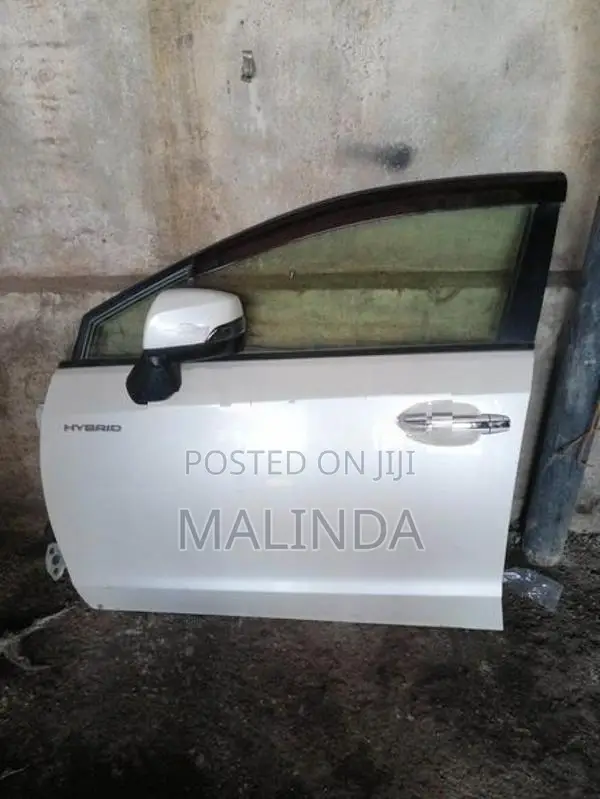 Subaru XV LH Front Door - Reconditioned