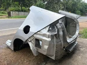 Honda Insight Back Cut