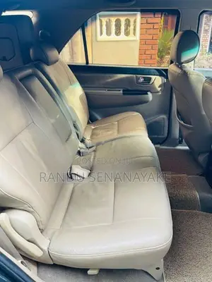 Toyota Fortuner 2013