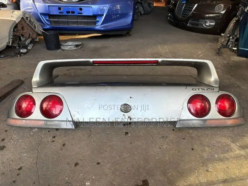 Nissan R33 GTS Dicky Door
