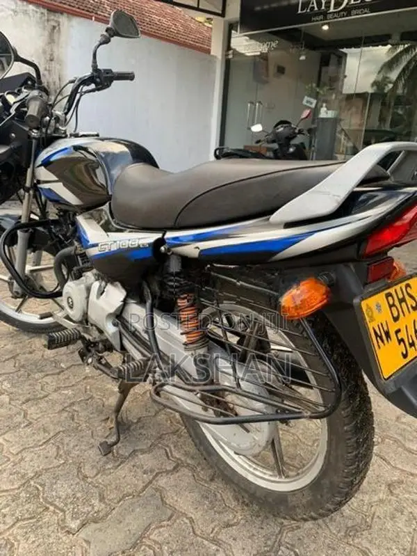 Bajaj CT100 2021
