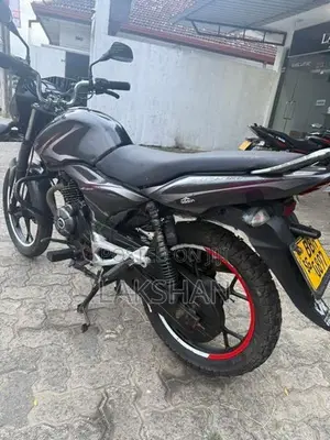 Bajaj Discover 125 2021