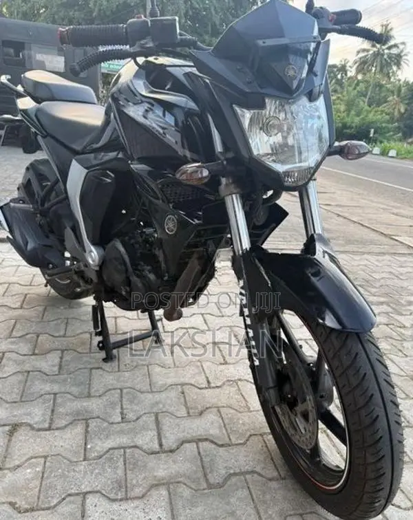 Yamaha FZs V2 2021