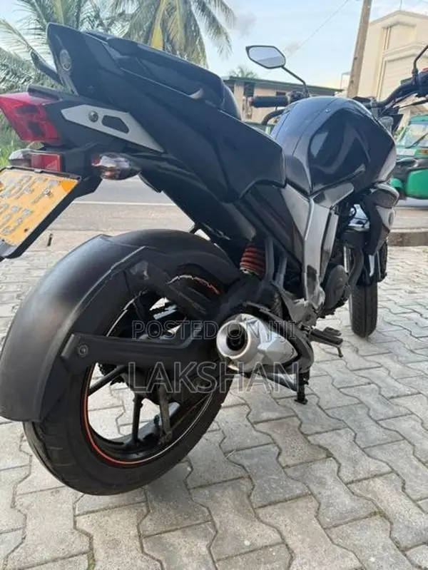 Yamaha FZs V2 2021