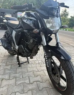 Yamaha FZs V2 2021