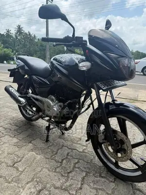 Bajaj Pulsar 150 2016