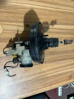 Suzuki Jimny JA22W Brake Booster